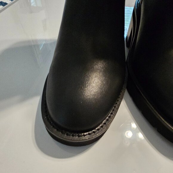 Stuart Weitzman Buckle strap Moto Black Pull On Booties Size 9 - Picture 4 of 16